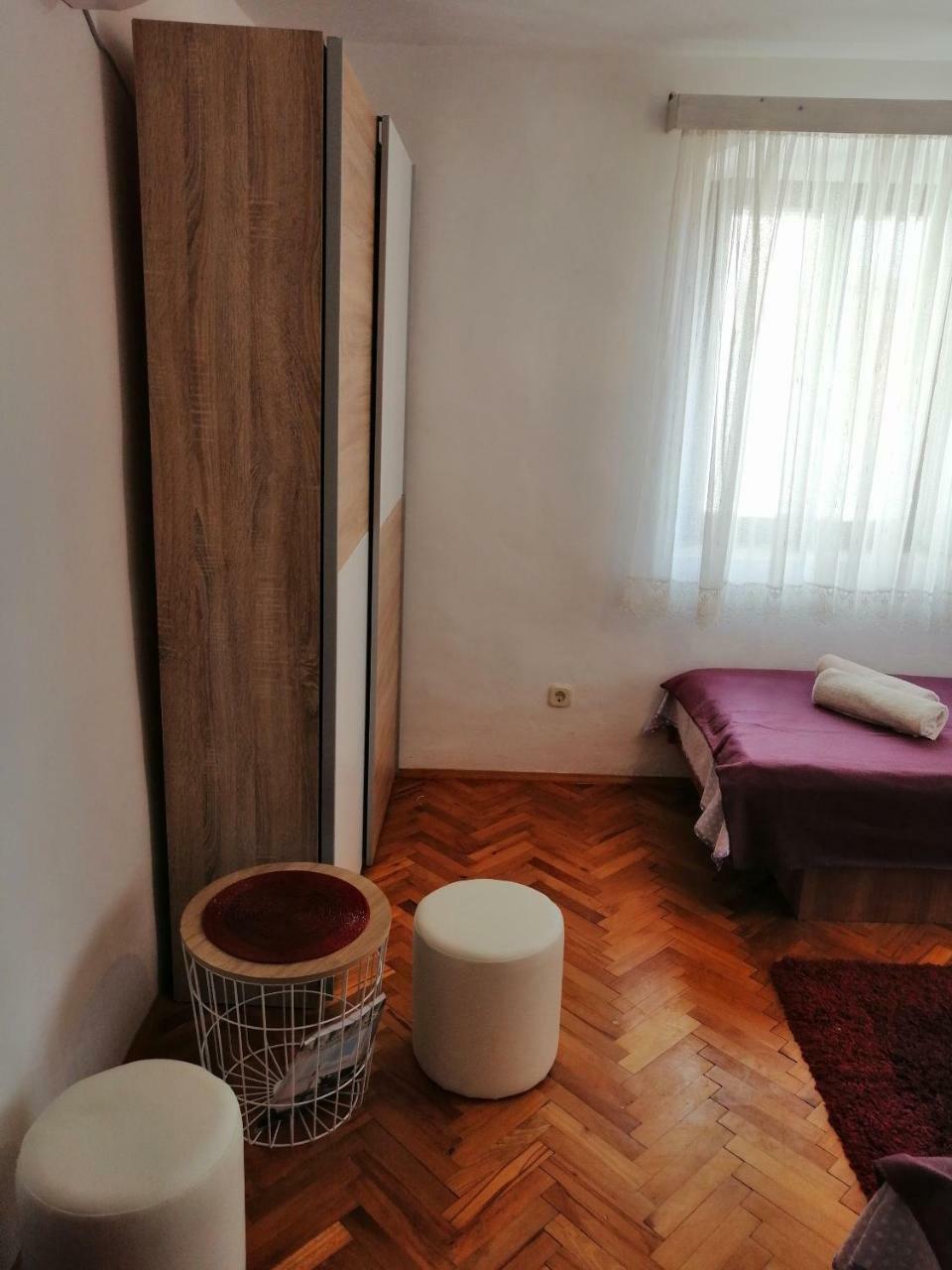 House Lotties Villa Стари Град Стая снимка