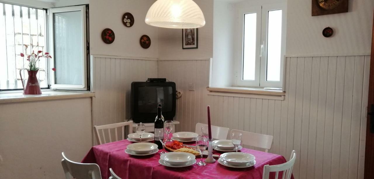 House Lotties Villa Стари Град Стая снимка