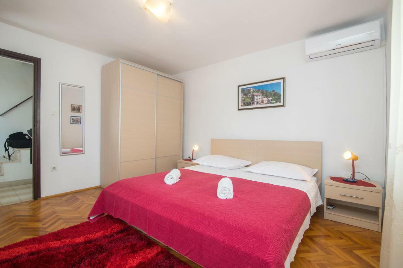 House Lotties Villa Стари Град Екстериор снимка