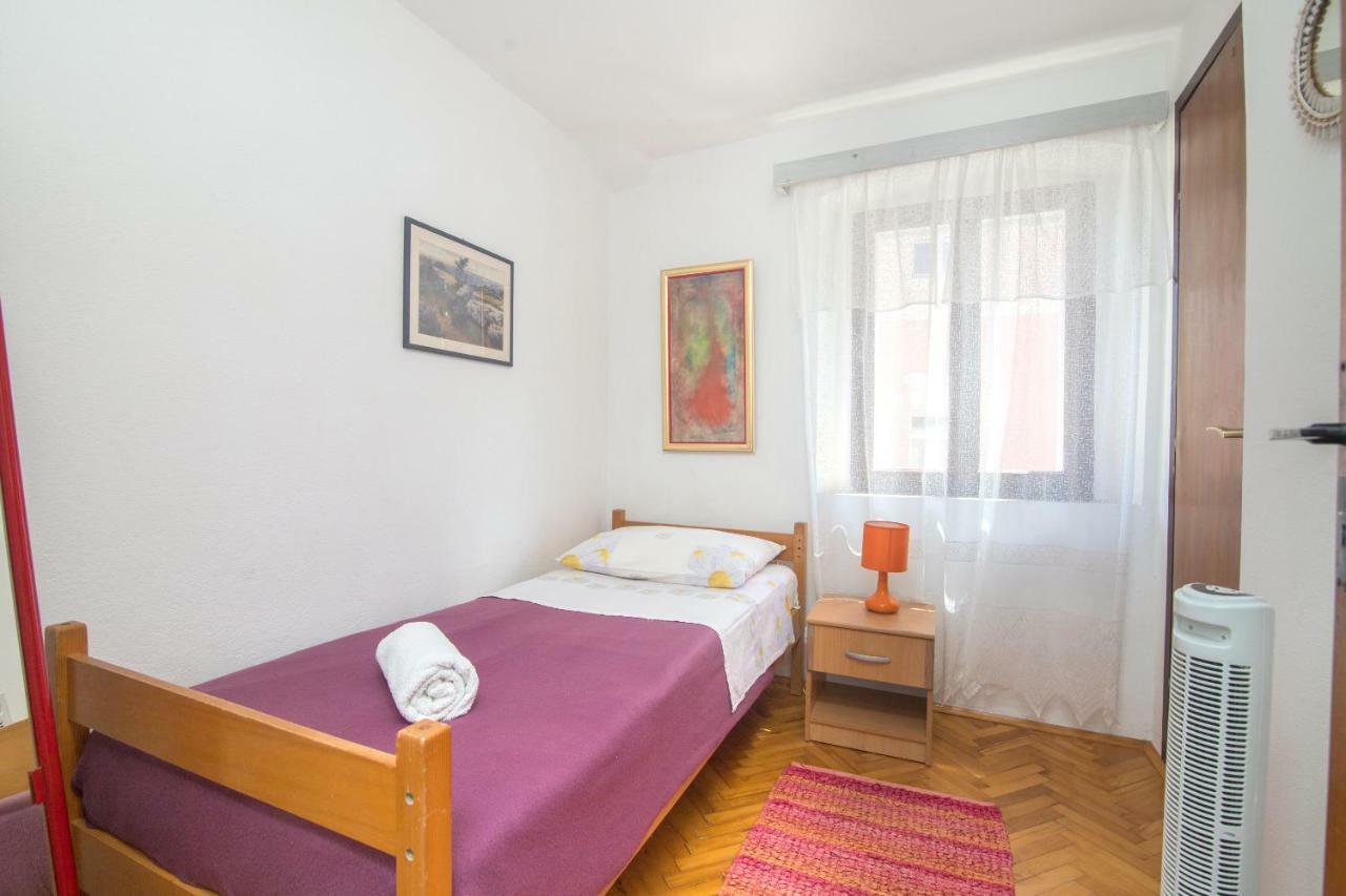 House Lotties Villa Стари Град Екстериор снимка