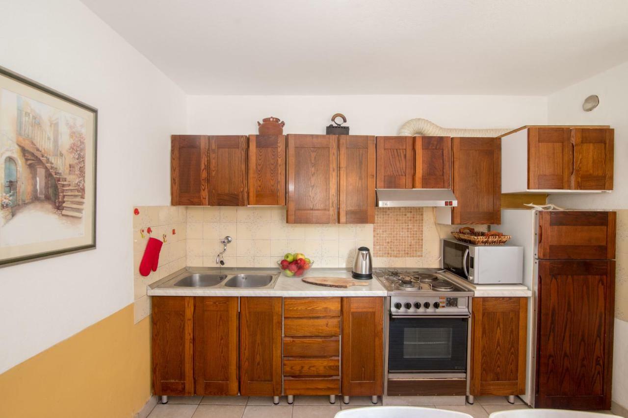 House Lotties Villa Стари Град Екстериор снимка